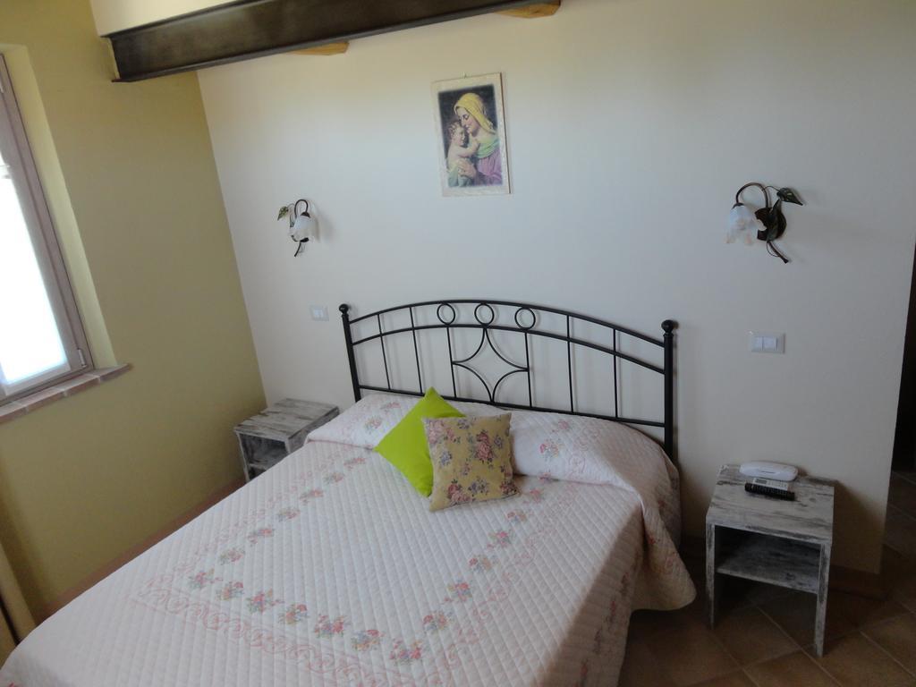 Montemaggiore al Metauro Villa Marietta Country House - Marche المظهر الخارجي الصورة
