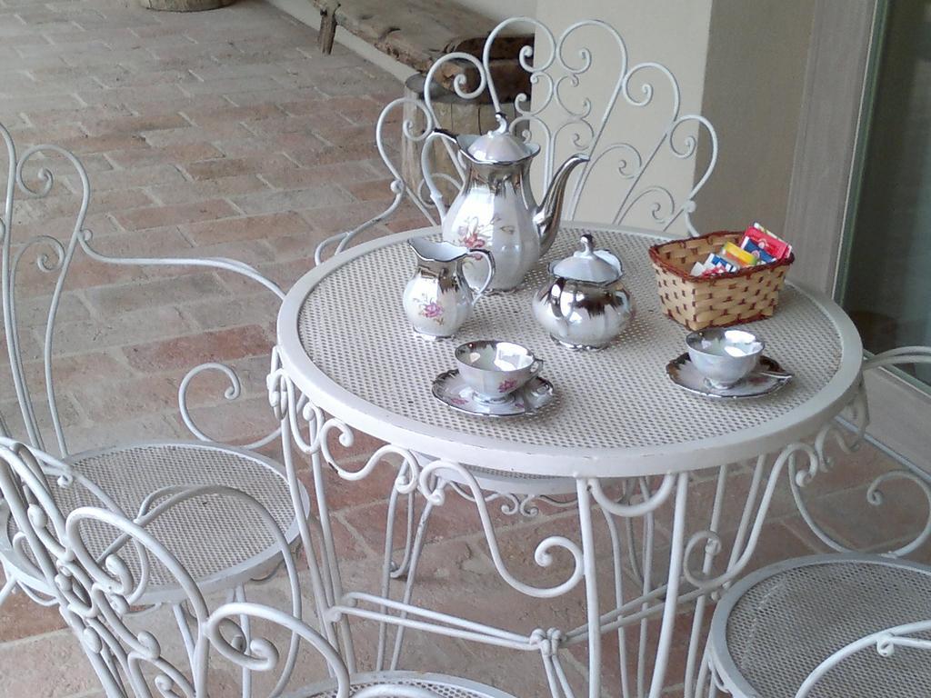 Montemaggiore al Metauro Villa Marietta Country House - Marche المظهر الخارجي الصورة